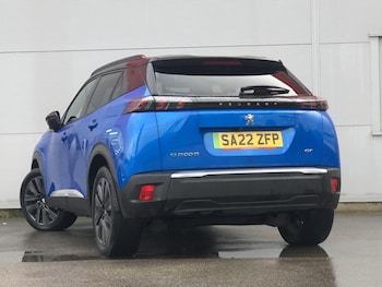 Used Peugeot E-2008 2022 for sale - 77074464: Photo