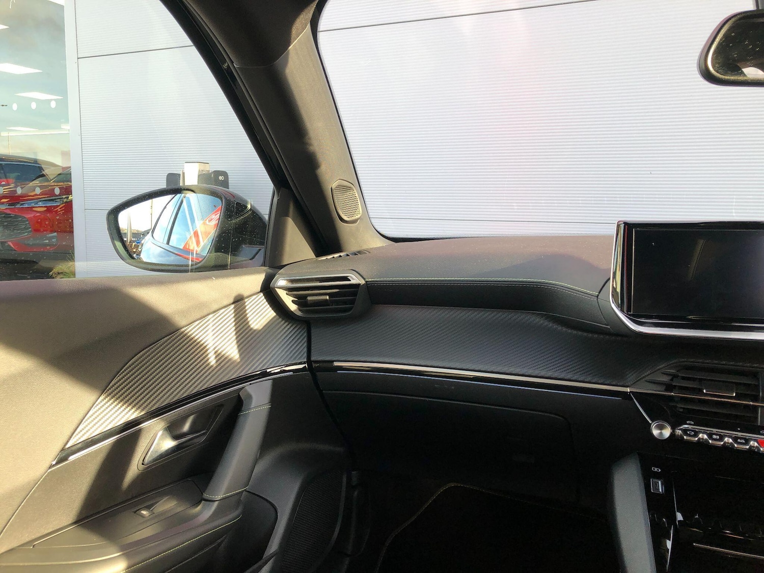 Used Peugeot 2008 2025 for sale - 76801468: Photo 11