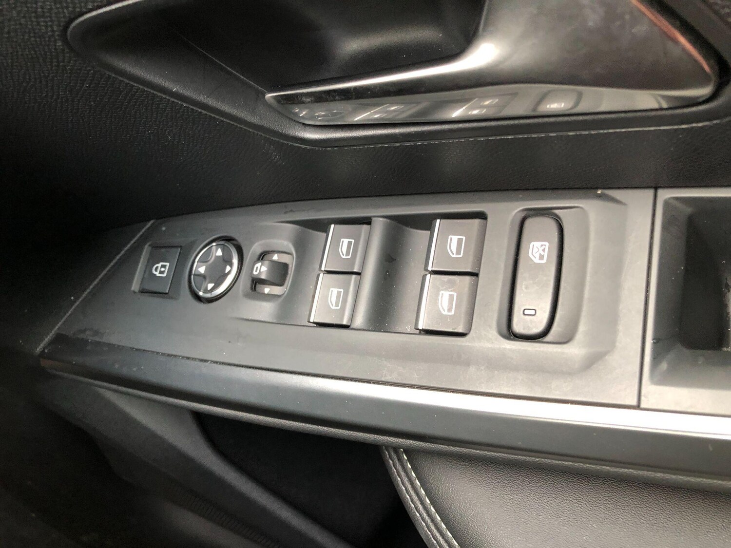 Used Peugeot 5008 2024 for sale - 77469283: Photo 35