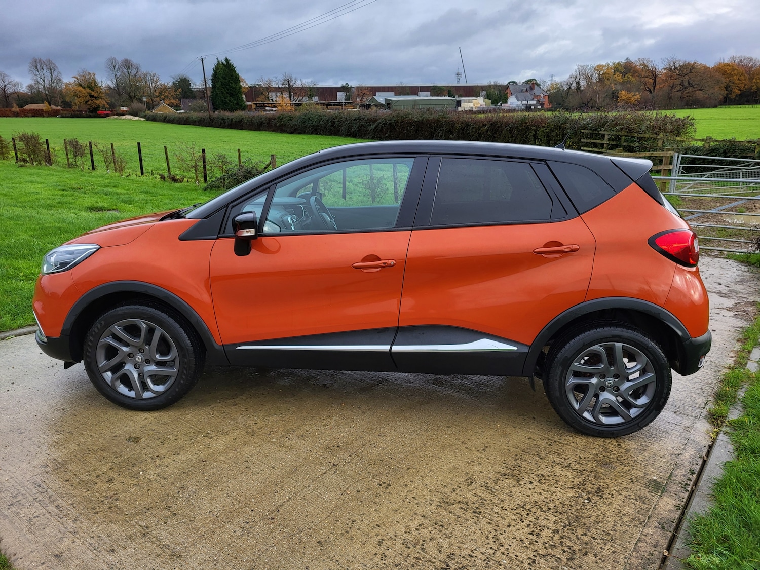 Used Renault Captur 2016 for sale - 77180031: Photo 3