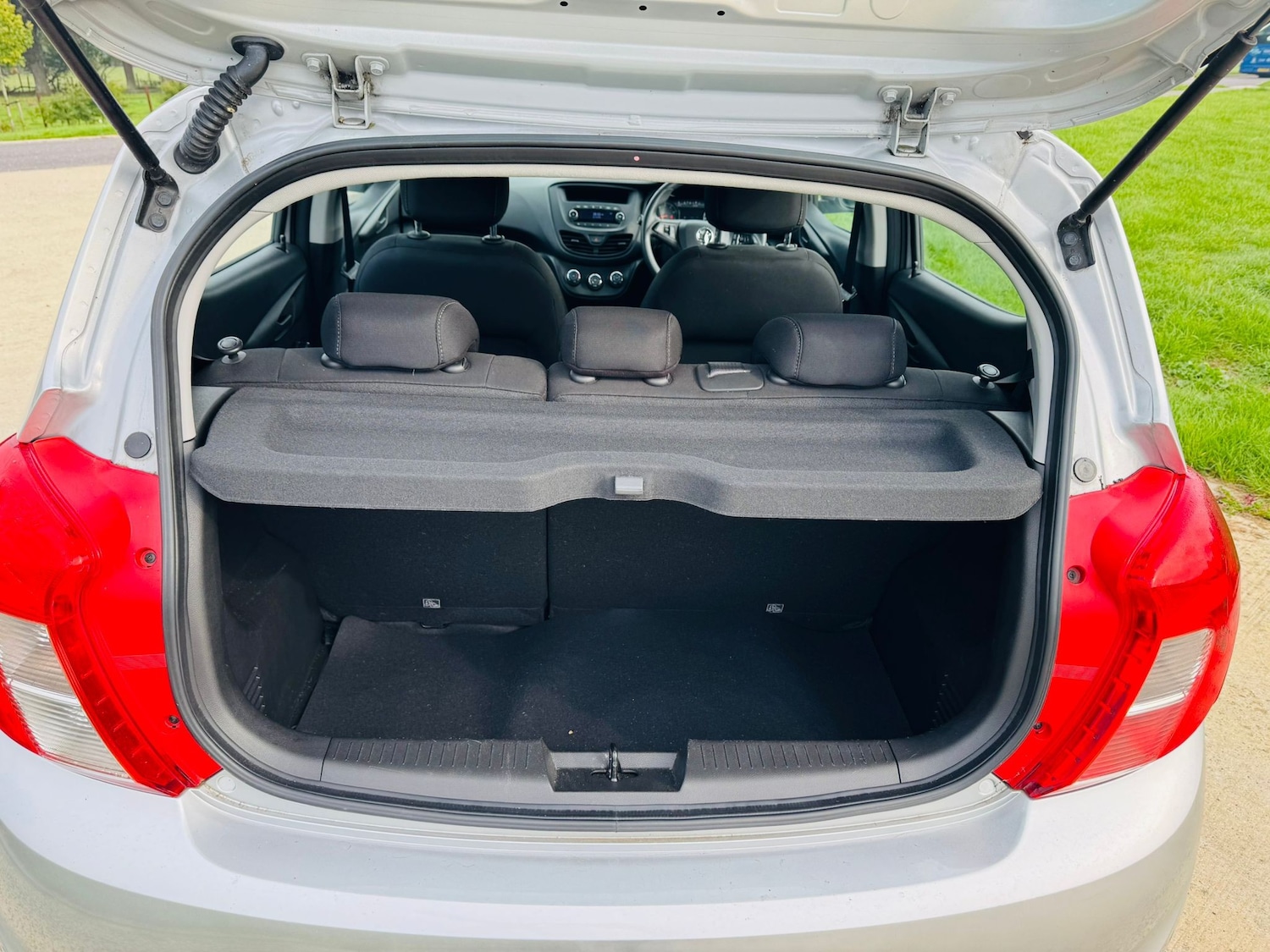 Used Vauxhall Viva 2017 for sale - 76554437: Photo 9