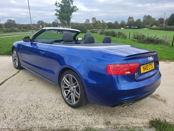 Used Audi A5 Cabriolet 2016 for sale - 76353059: Photo