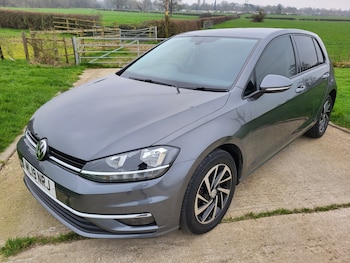 Used Volkswagen Golf 2019 for sale - 77743461: Photo