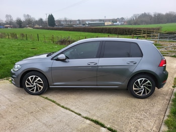 Used Volkswagen Golf 2019 for sale - 77743461: Photo