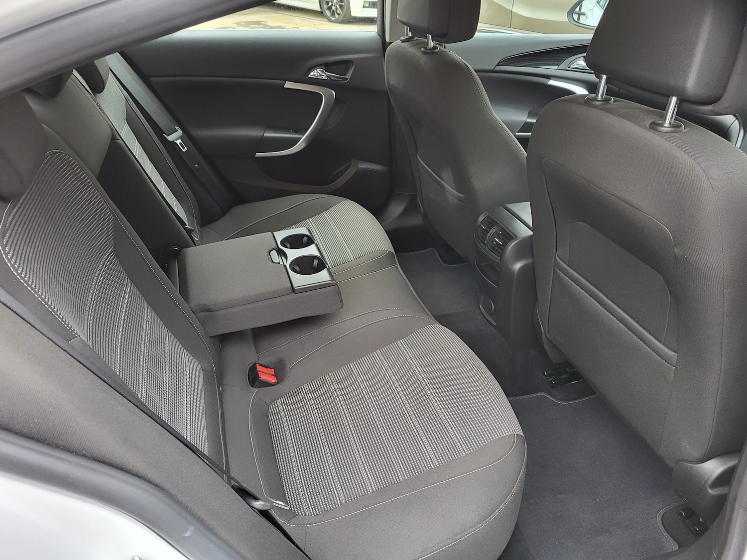 Used Vauxhall Insignia 2010 for sale - 76487306: Photo 11