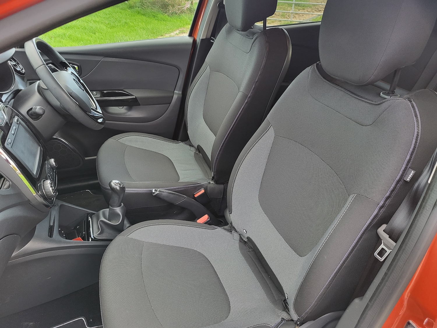 Used Renault Captur 2016 for sale - 76853601: Photo 13