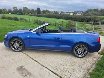 Used Audi A5 Cabriolet 2016 for sale - 76346845: Photo