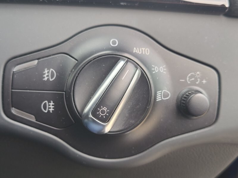 Used Audi A5 Cabriolet 2016 for sale - 76346845: Photo 32