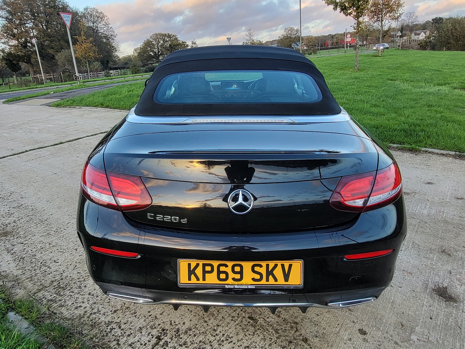 Used Mercedes-Benz C Class 2019 for sale - 76635026: Photo 14