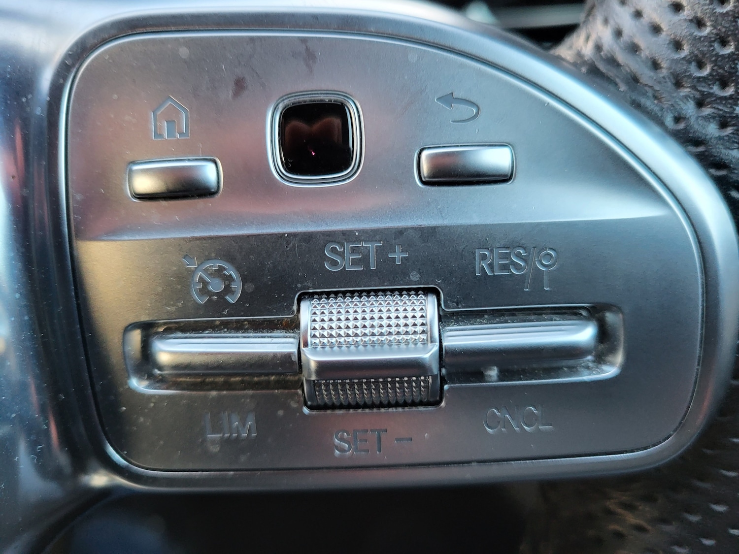 Used Mercedes-Benz C Class 2019 for sale - 76635026: Photo 34