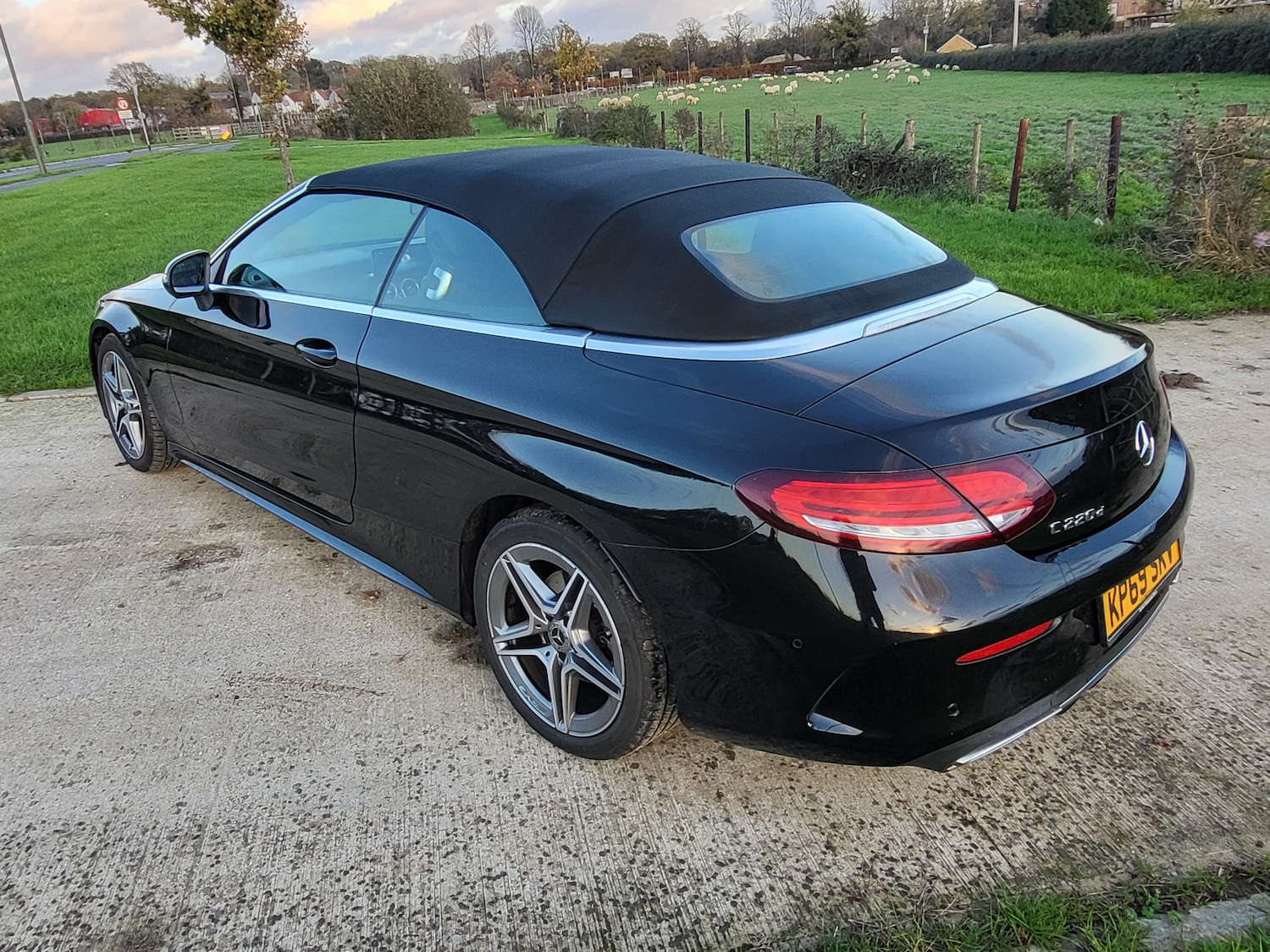 Used Mercedes-Benz C Class 2019 for sale - 76635026: Photo 4