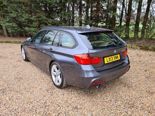 Used BMW 3 Series 2013 for sale - 74624869: Photo 2