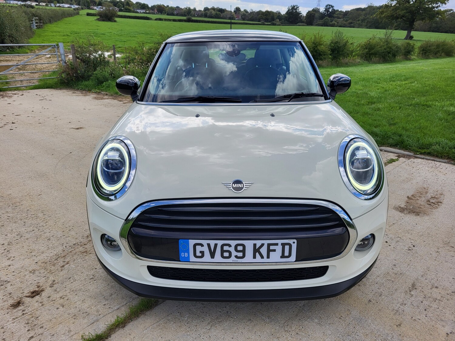 Used MINI Hatch 2019 for sale - 76019457: Photo 7