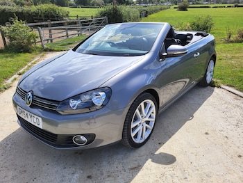 Volkswagen - Golf