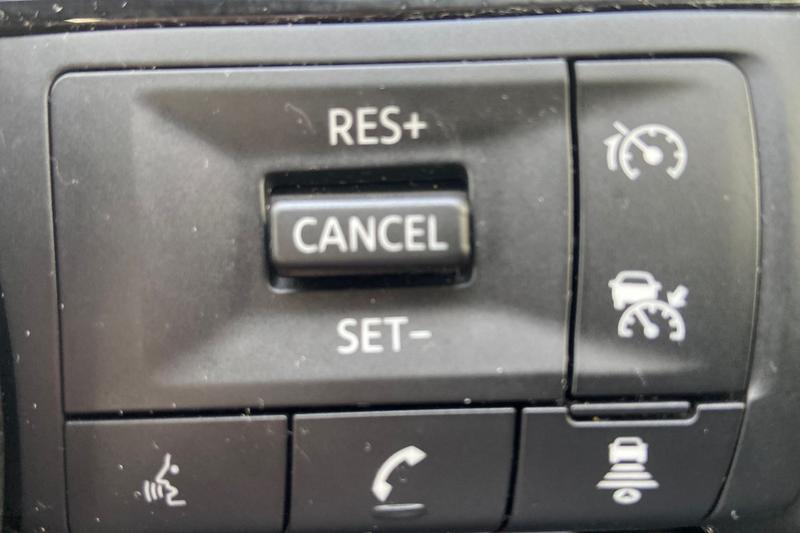 Used Nissan Qashqai for sale - 77697545: Photo 22