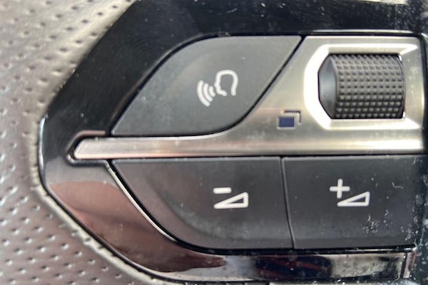 Used Peugeot 208 2021 for sale - 75248297: Photo 21