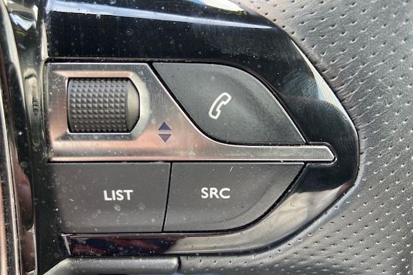 Used Peugeot 208 2021 for sale - 75248297: Photo 22