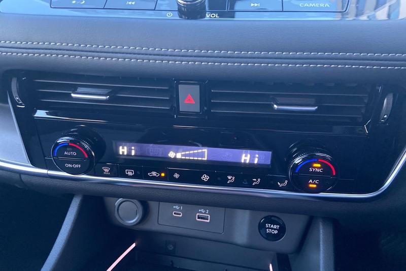 Used Nissan X-Trail for sale - 77268785: Photo 15