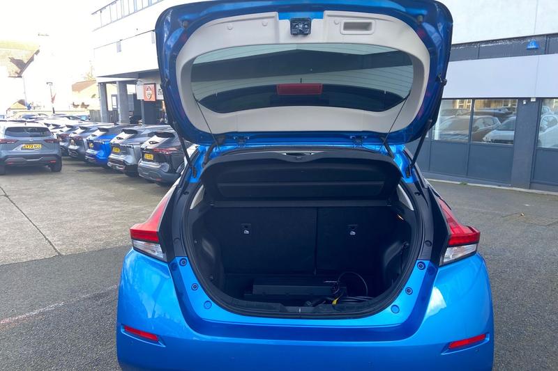 Used Nissan Leaf 2019 for sale - 77934976: Photo 24