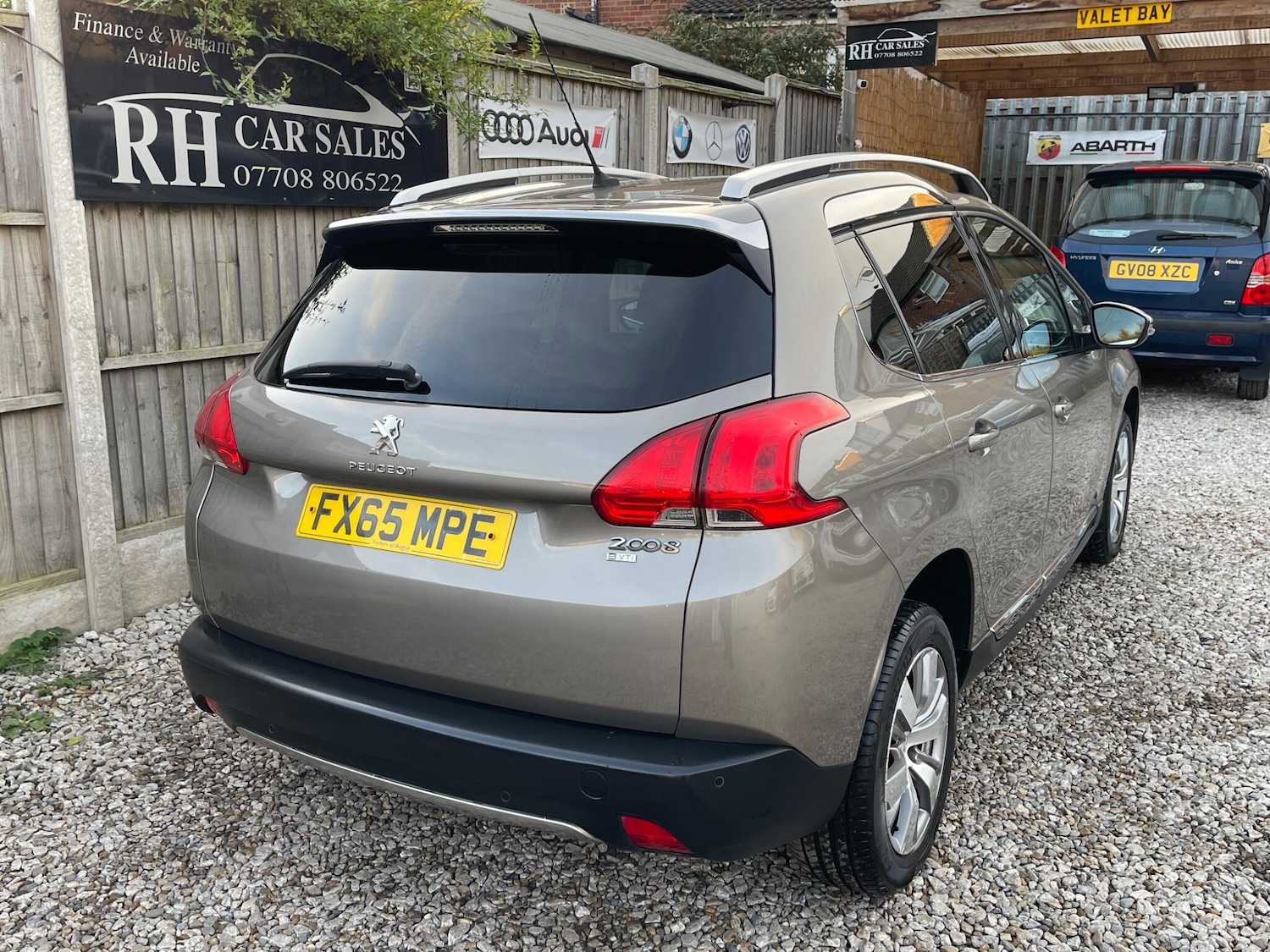 Used Peugeot 2008 2015 for sale - 76361235: Photo 29