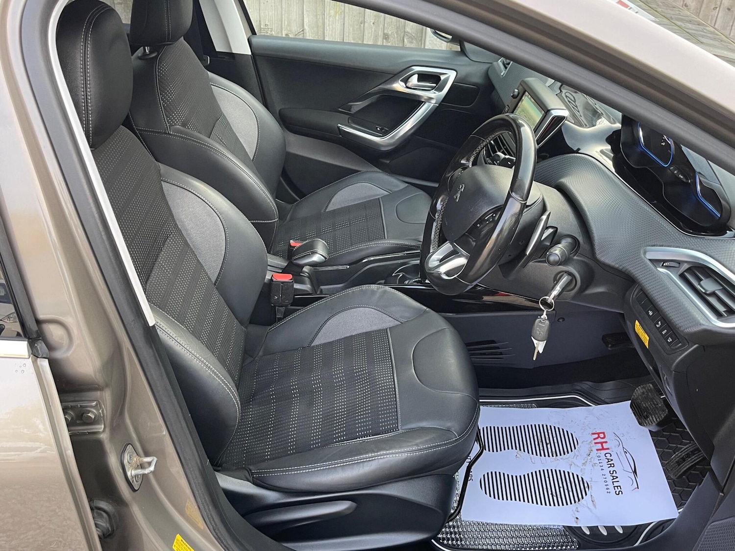 Used Peugeot 2008 2015 for sale - 76361235: Photo 39