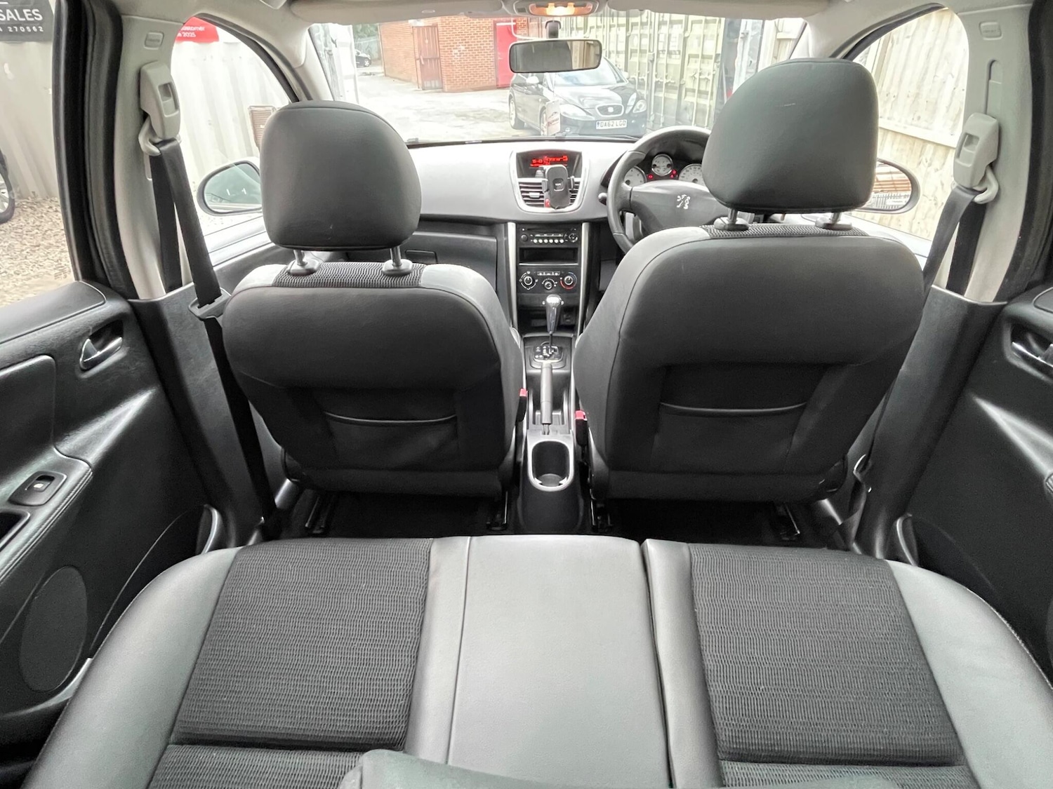 Vehicle 29