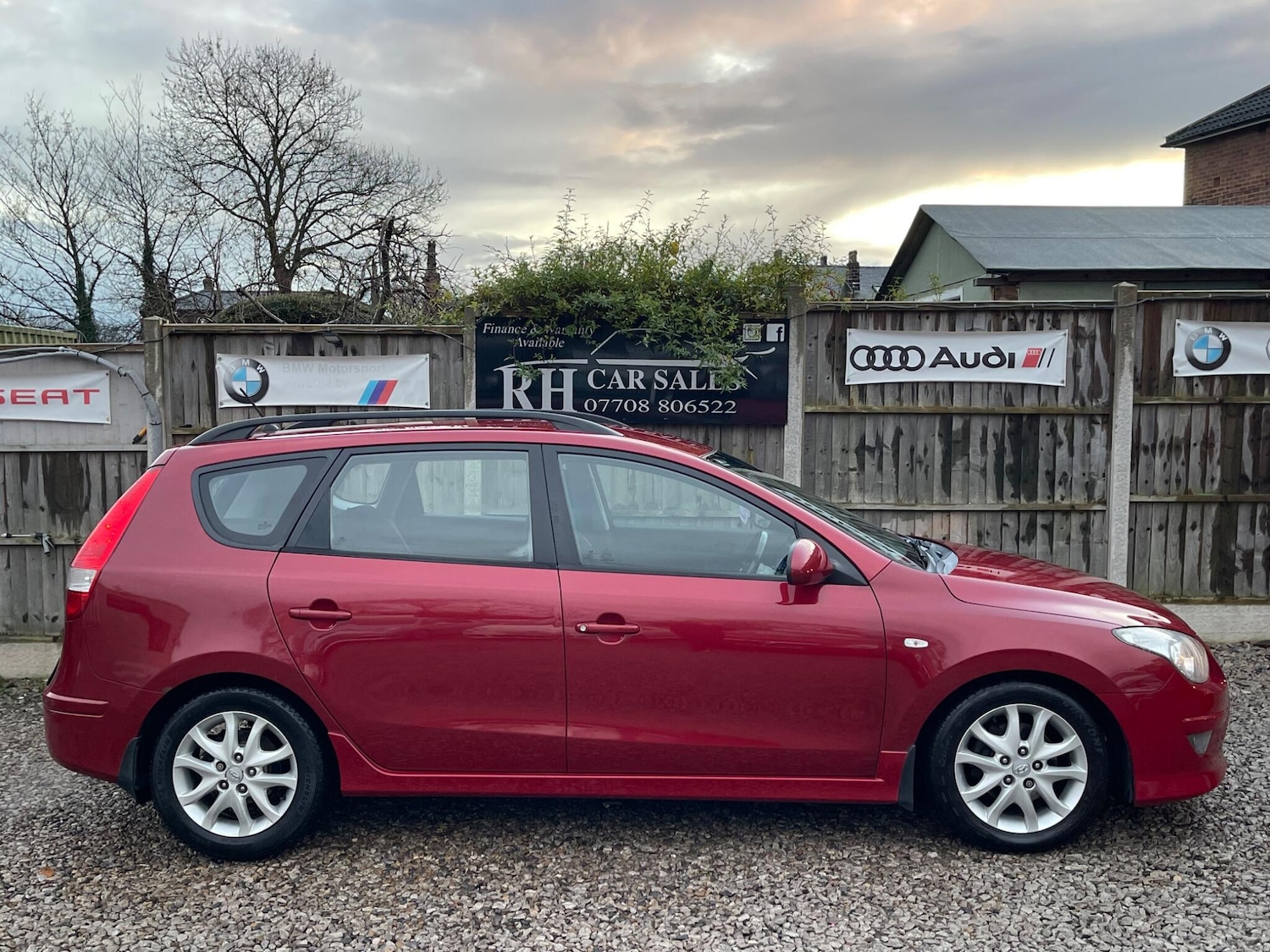 Used Hyundai i30 2011 for sale - 76620424: Photo 13