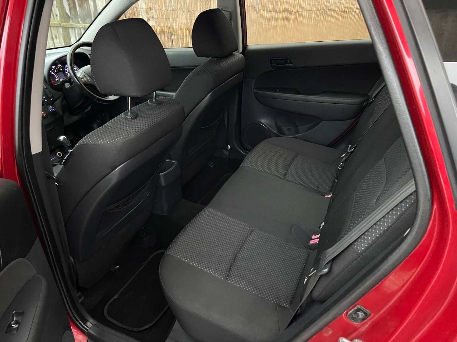 Used Hyundai i30 2011 for sale - 76620424: Photo 29