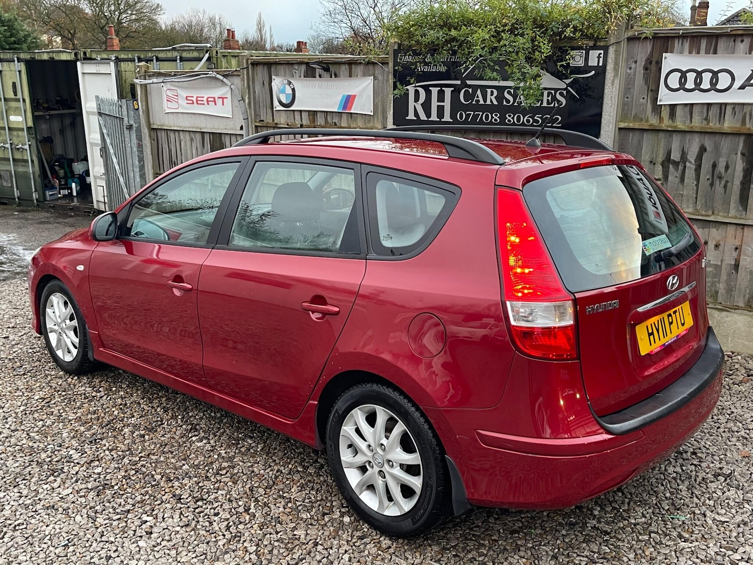 Used Hyundai i30 2011 for sale - 76620424: Photo 7