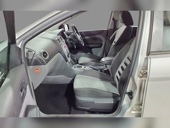 Used Ford Focus 2008 for sale - 76270063: Photo 2