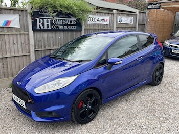 Used Ford Fiesta 2014 for sale - 75756174: Photo