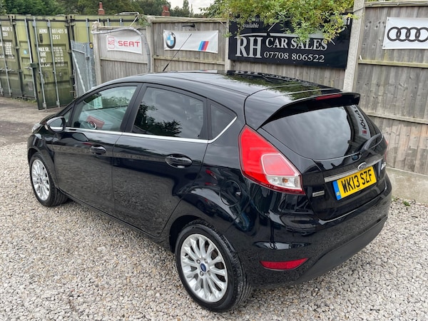 Used Ford Fiesta 2013 for sale - 76094739: Photo 13