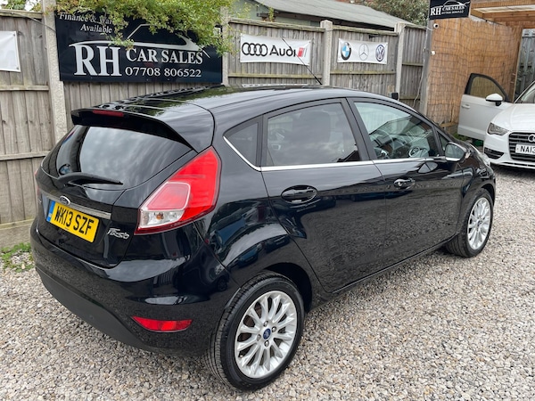 Used Ford Fiesta 2013 for sale - 76094739: Photo 15