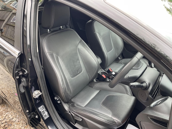 Used Ford Fiesta 2013 for sale - 76094739: Photo 20