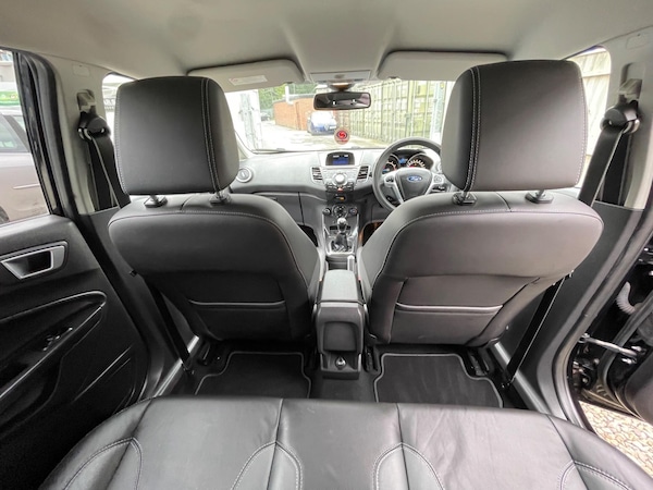 Used Ford Fiesta 2013 for sale - 76094739: Photo 41