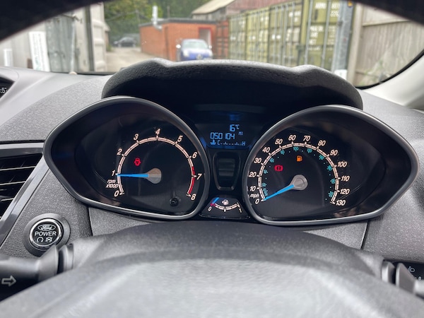 Used Ford Fiesta 2013 for sale - 76094739: Photo 47