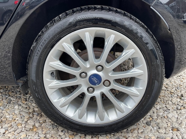 Used Ford Fiesta 2013 for sale - 76094739: Photo 63