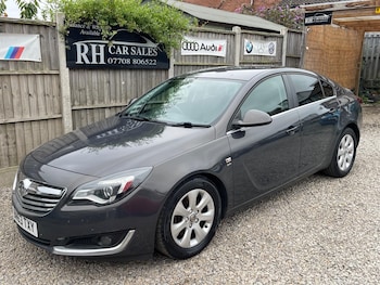 Vauxhall - Insignia