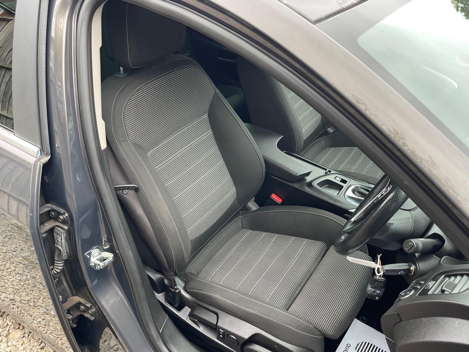 Vehicle 28