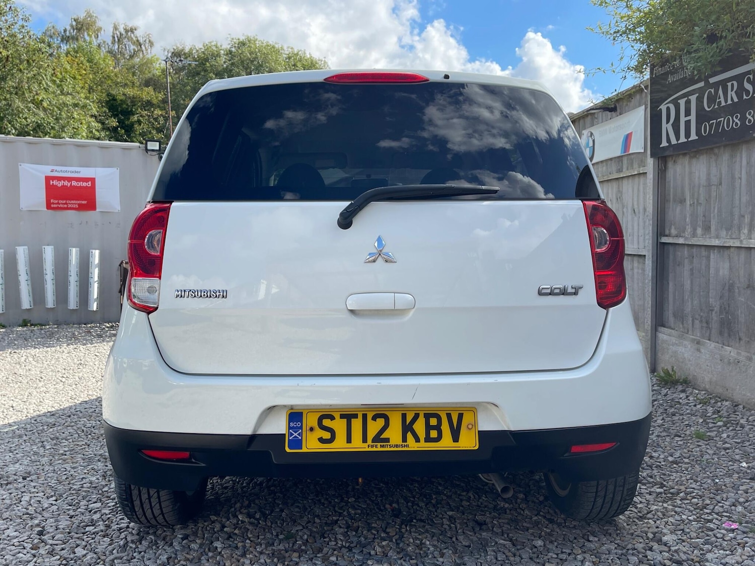 Vehicle 28