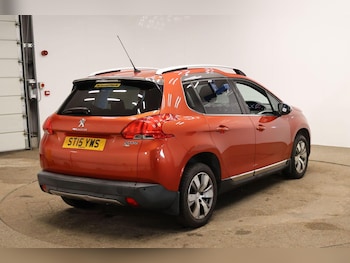 Used Peugeot 2008 2015 for sale - 76743541: Photo