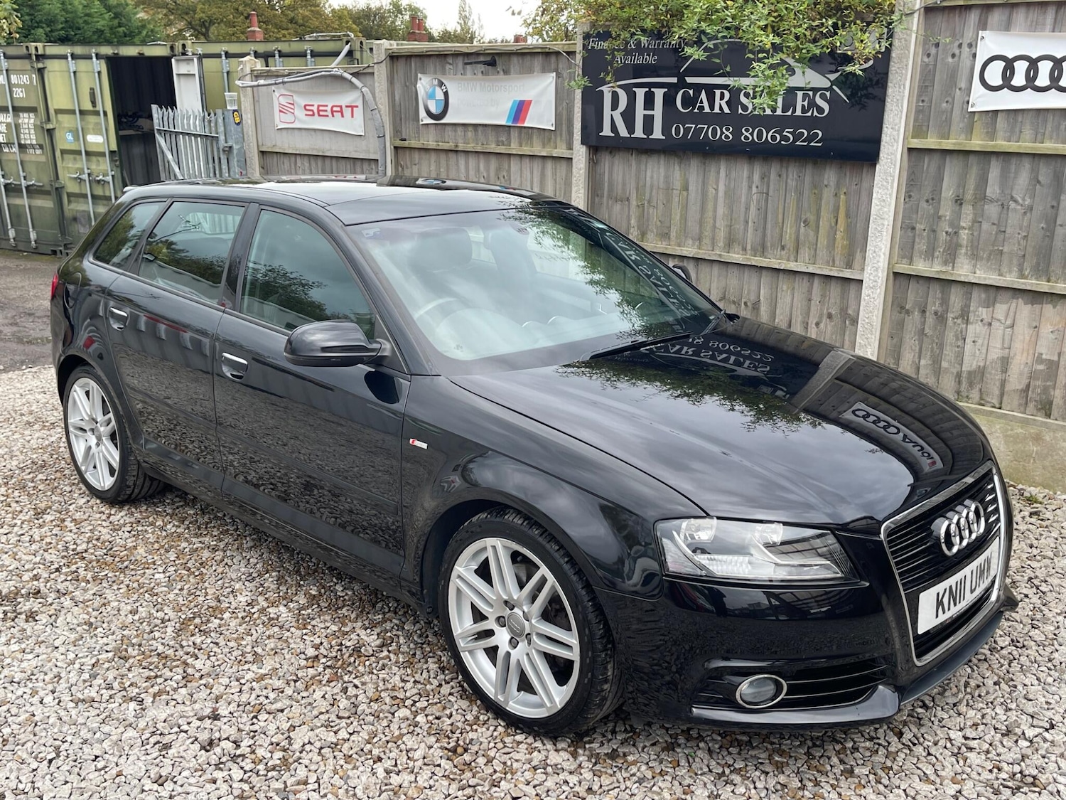 Used Audi A3 2011 for sale - 76336191: Photo 2
