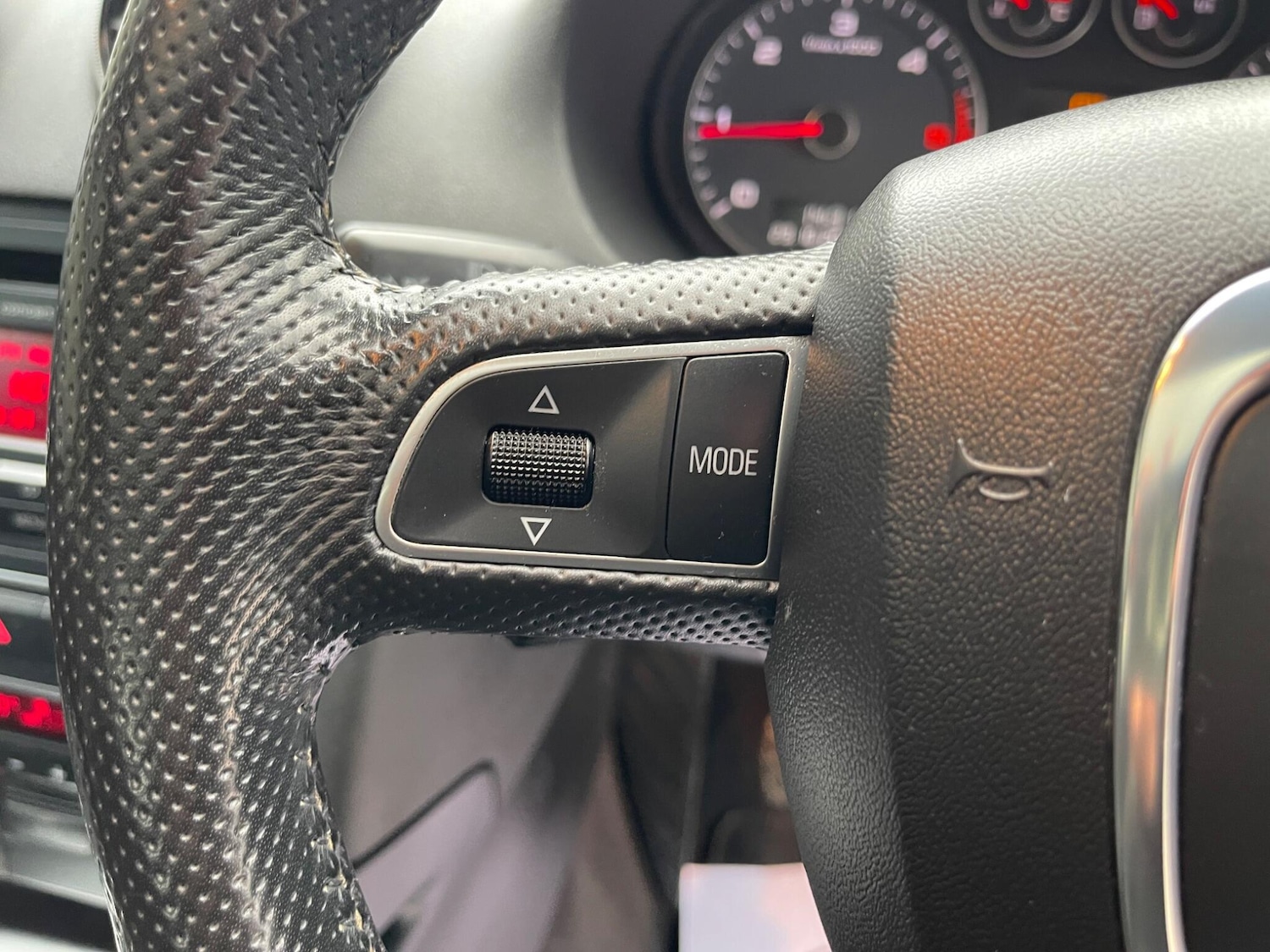 Used Audi A3 2011 for sale - 76336191: Photo 53