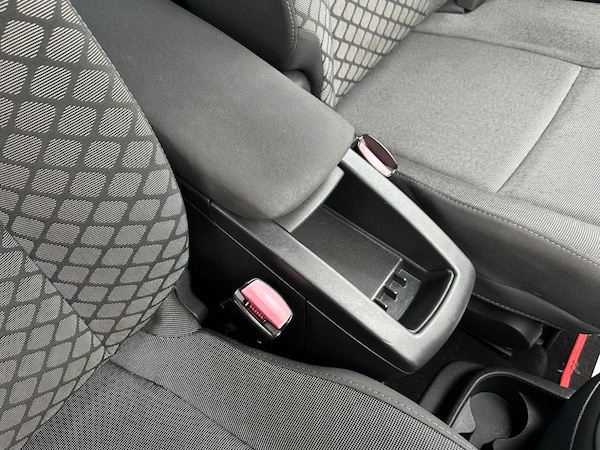 Used Renault Scenic 2010 for sale - 76159177: Photo 29