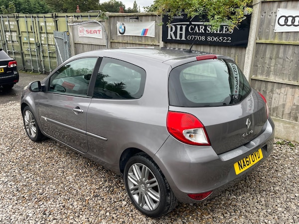 Used Renault Clio 2011 for sale - 76020316: Photo 13