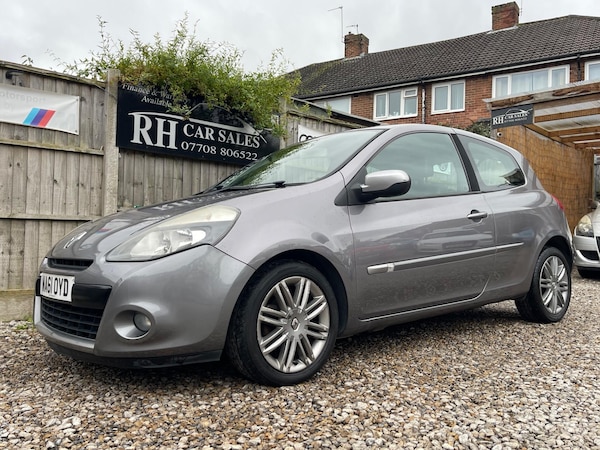 Used Renault Clio 2011 for sale - 76020316: Photo 19