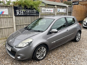 Renault - Clio
