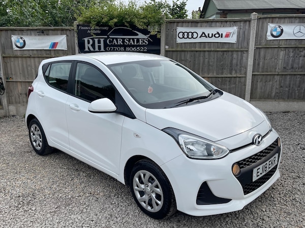 Used Hyundai i10 2018 for sale - 76227459: Photo 18