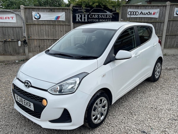 Used Hyundai i10 2018 for sale - 76227459: Photo 19