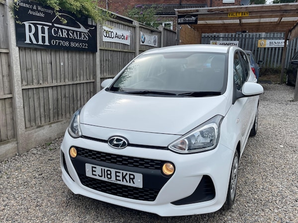 Used Hyundai i10 2018 for sale - 76227459: Photo 25